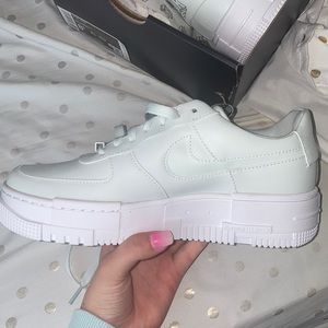 Nike Air Force 1’s Ghost Aqua Pixel Edition